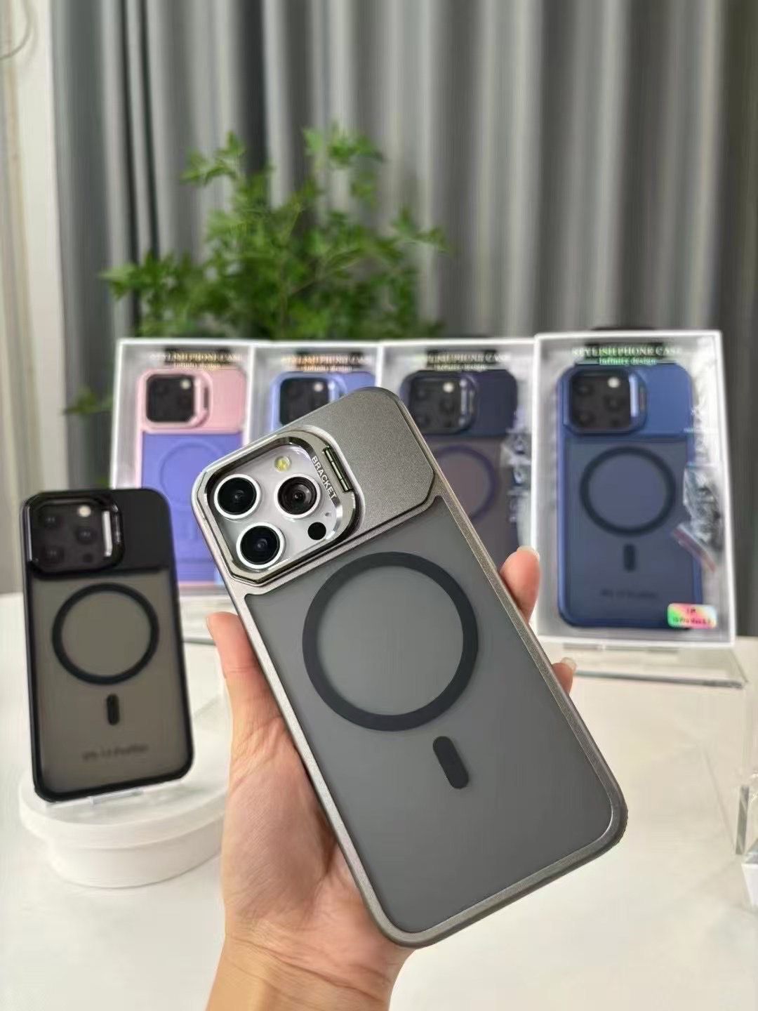 Metal Kick Stand Case
